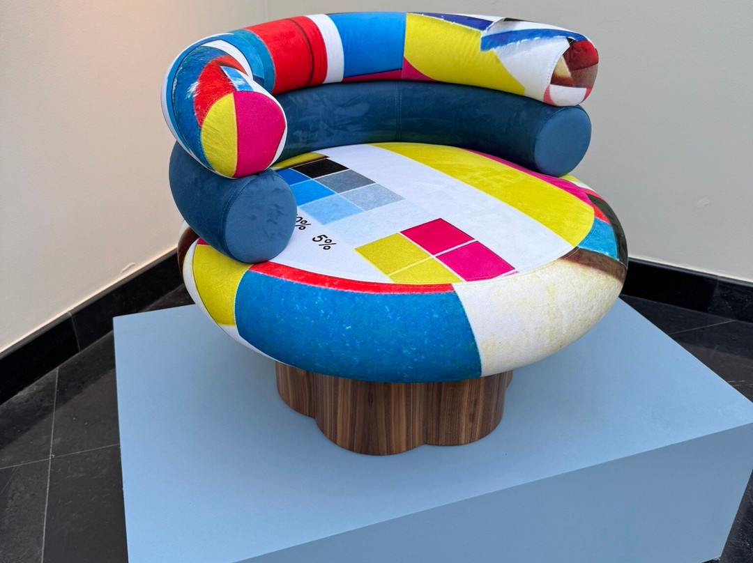 Isolina Arbulu Art Gallery-马贝拉必去景点