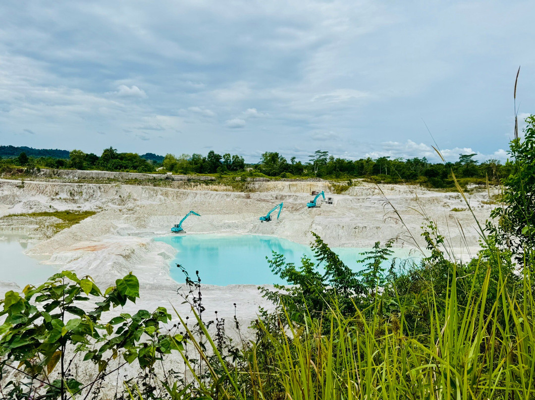 Kaolin Lake-勿里洞岛必去景点