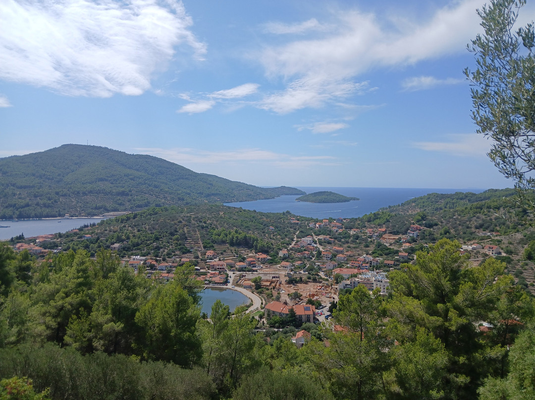 Vela Spila-韦拉卢卡必去景点