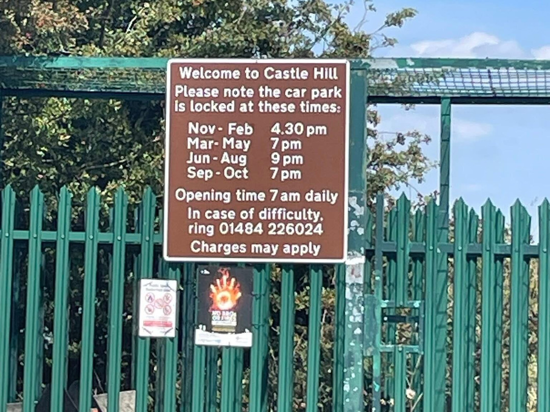 Castle Hill-Huddersfield必去景点