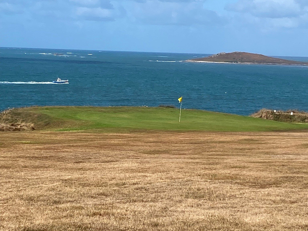 Island Rover Minibus Tours-Hugh Town必去景点