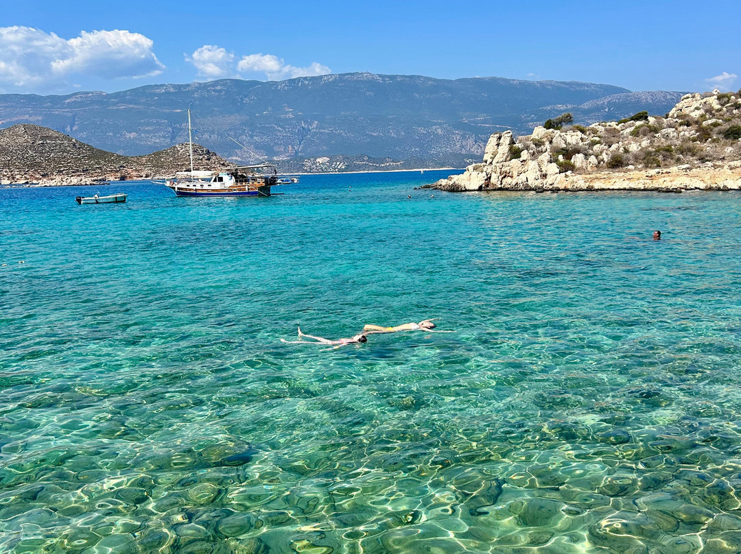 Daily Cruises Antonis-Kastellorizo必去景点