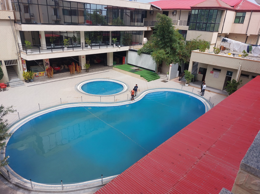 Samrat Hotel主图