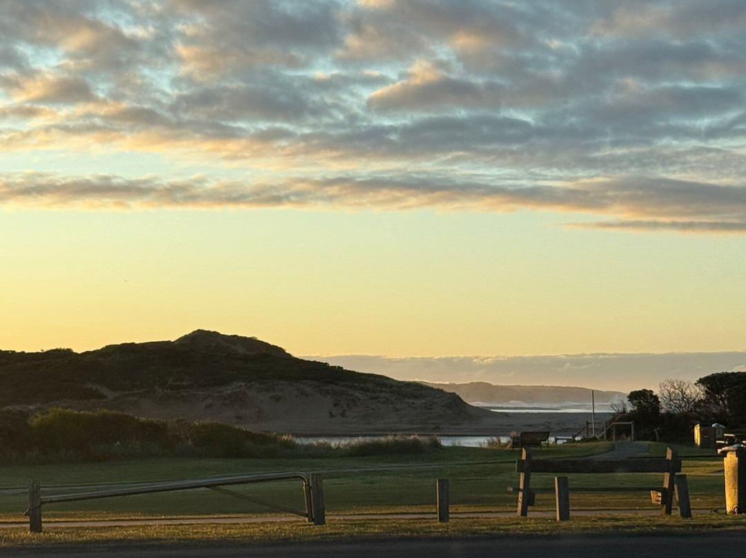 Peterborough House主图