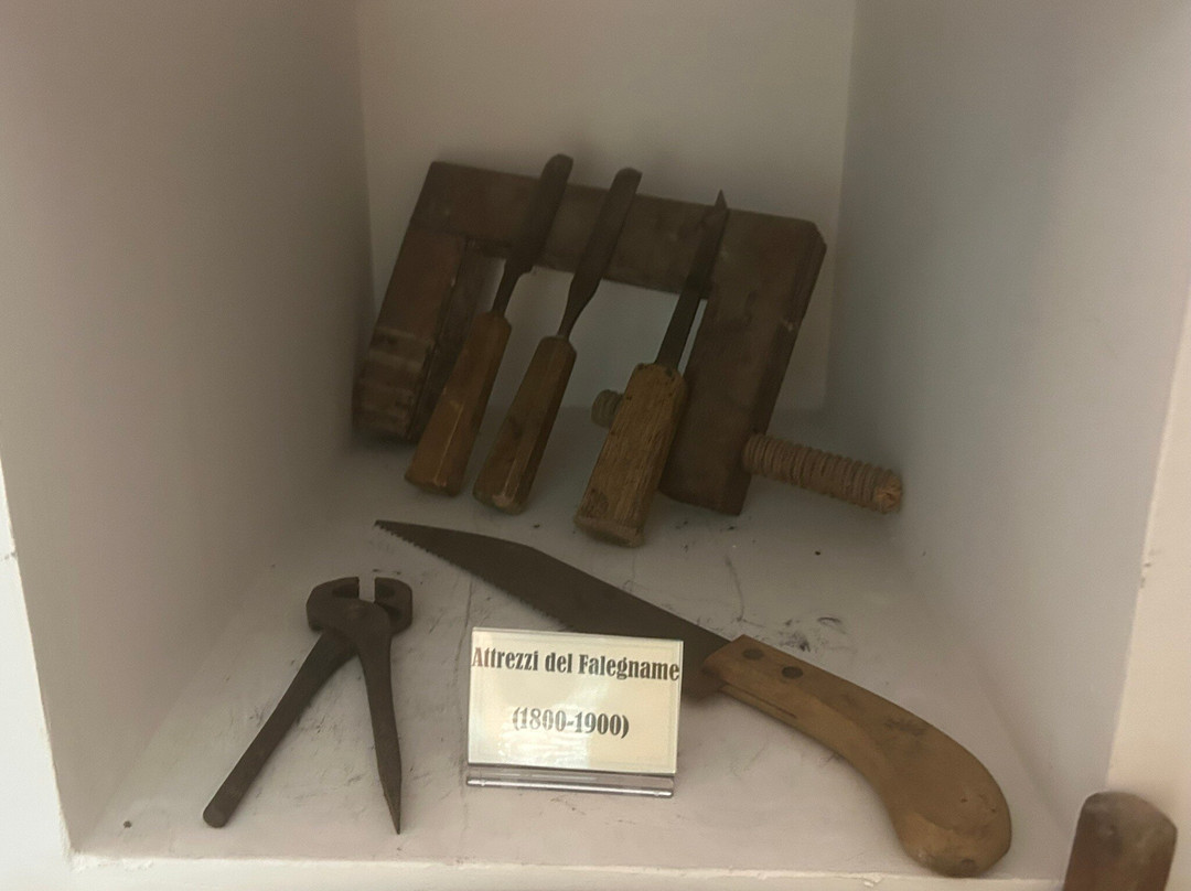 Museo delle Arti e Tradizioni Popolari - Vecchio Municipio-Villalago必去景点
