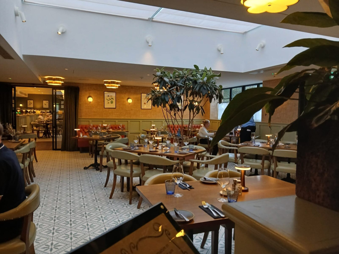 Les Rocquettes Hotel主图