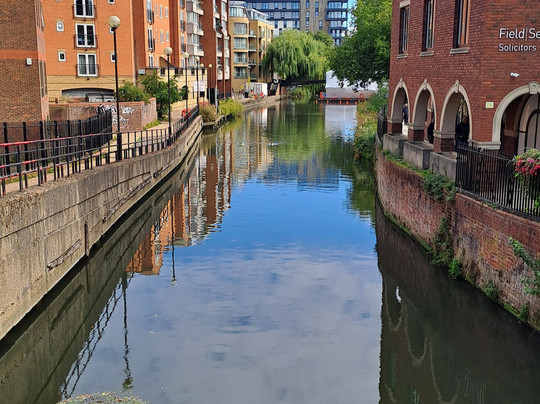 Terry's Reading Walkabouts-雷丁必去景点