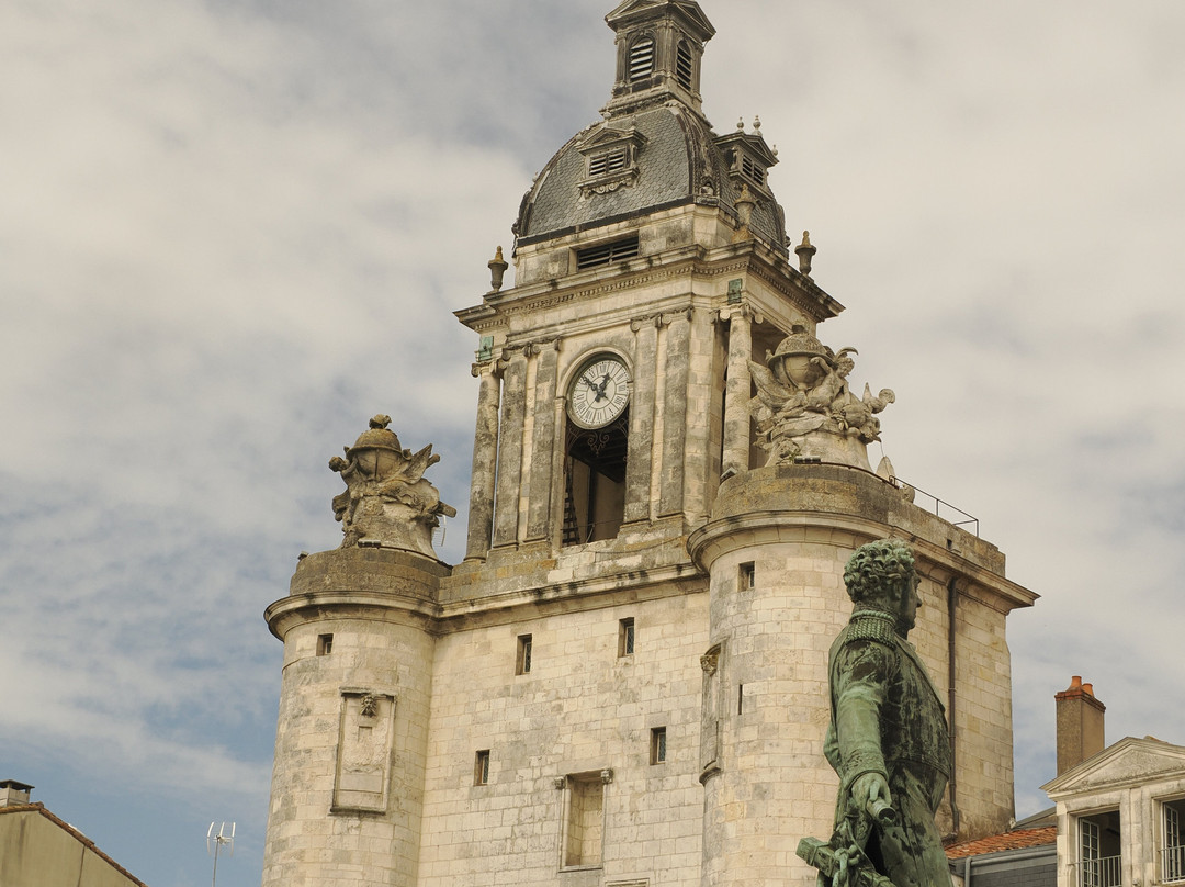 Porte de la Grosse-Horloge-拉罗谢尔必去景点