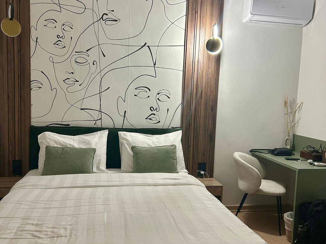 Phalerus Suites