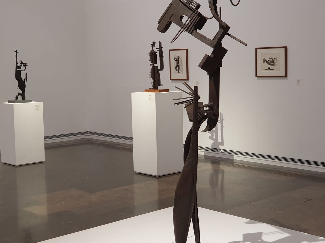 Instituto Valencia d'Arte Modern (IVAM)-巴伦西亚必去景点