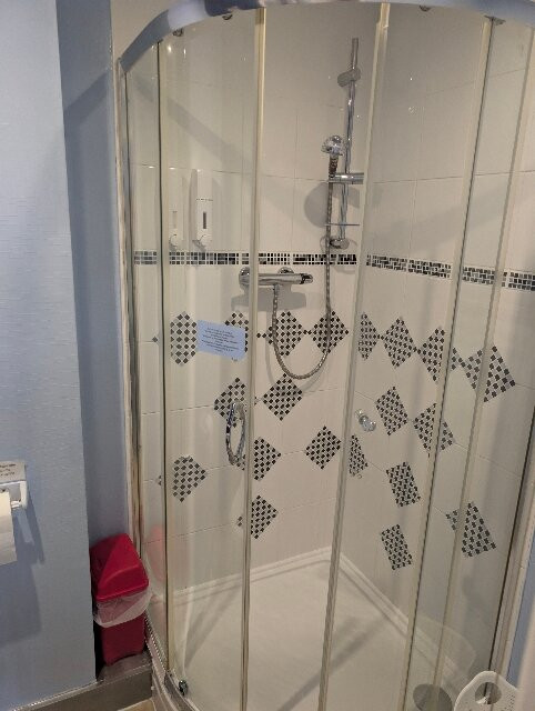 伊斯特里住宿加早餐酒店主图