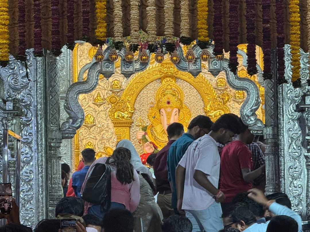 Dagadusheth Halwai Ganapati Temple-浦那必去景点
