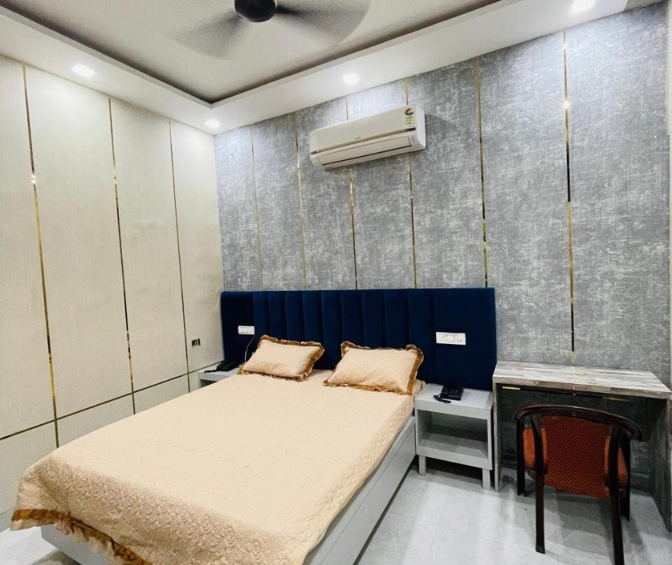 Hotel O A - ONE GUEST HOUSE