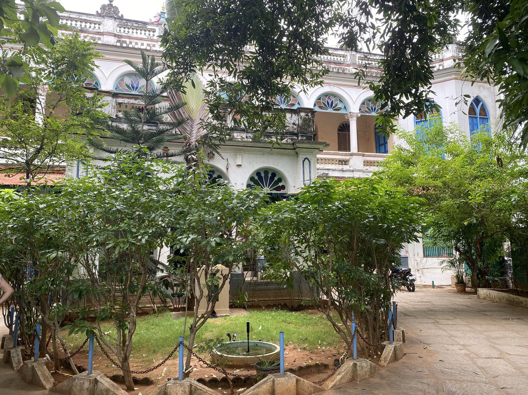 切蒂纳德邦大厦主图