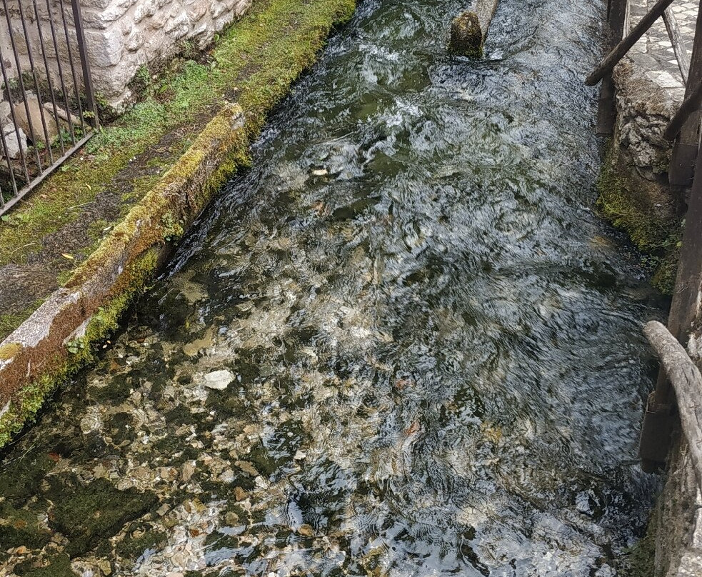 Streams of Rasiglia-Rasiglia必去景点