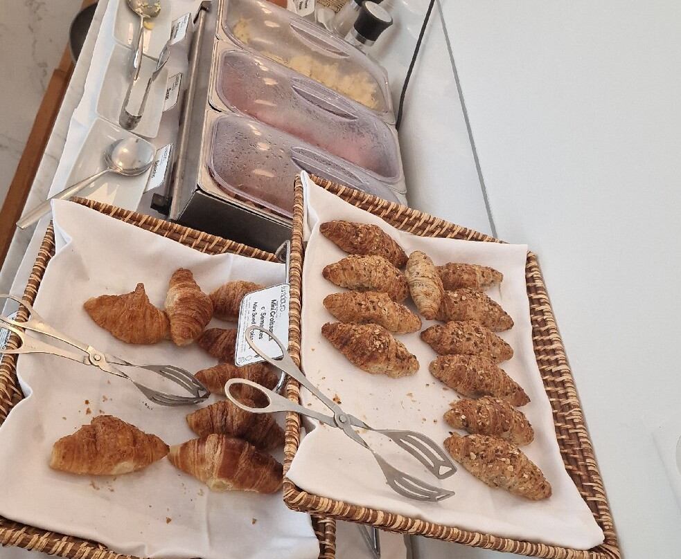 弗拉多罗海滩温泉精品酒店主图