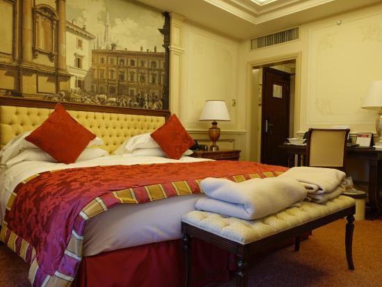 普斯贝酒店主图