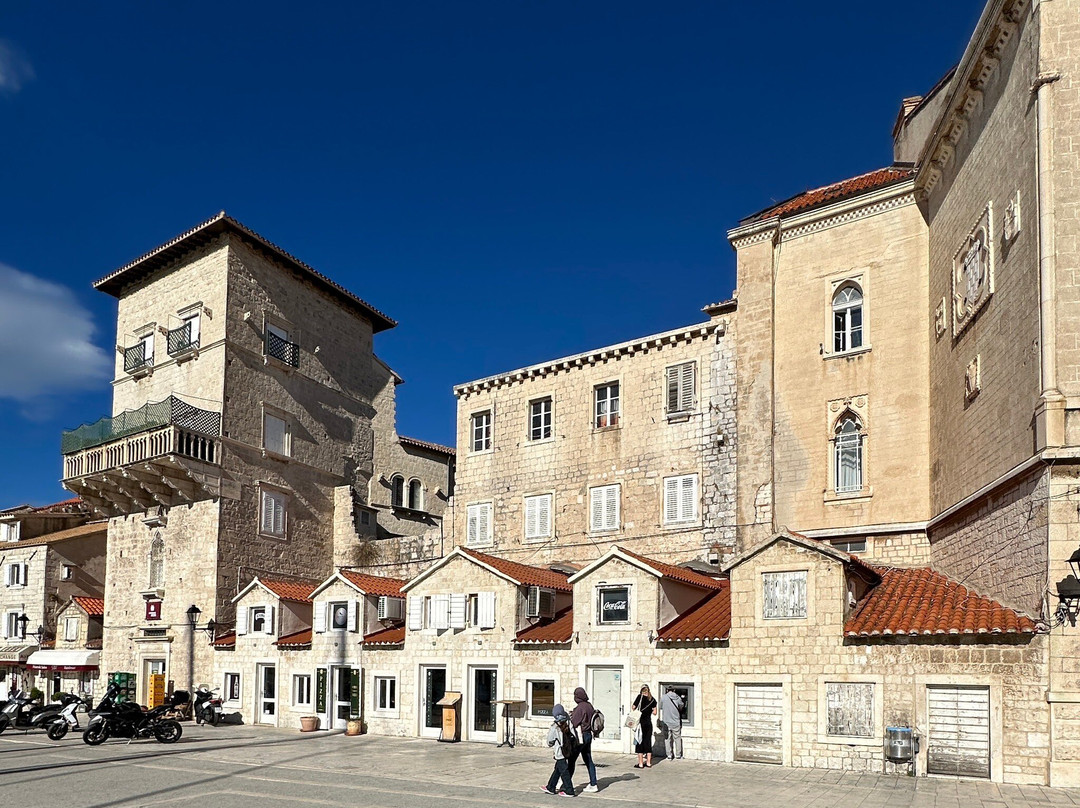 Vitturi Tower-特罗吉尔必去景点