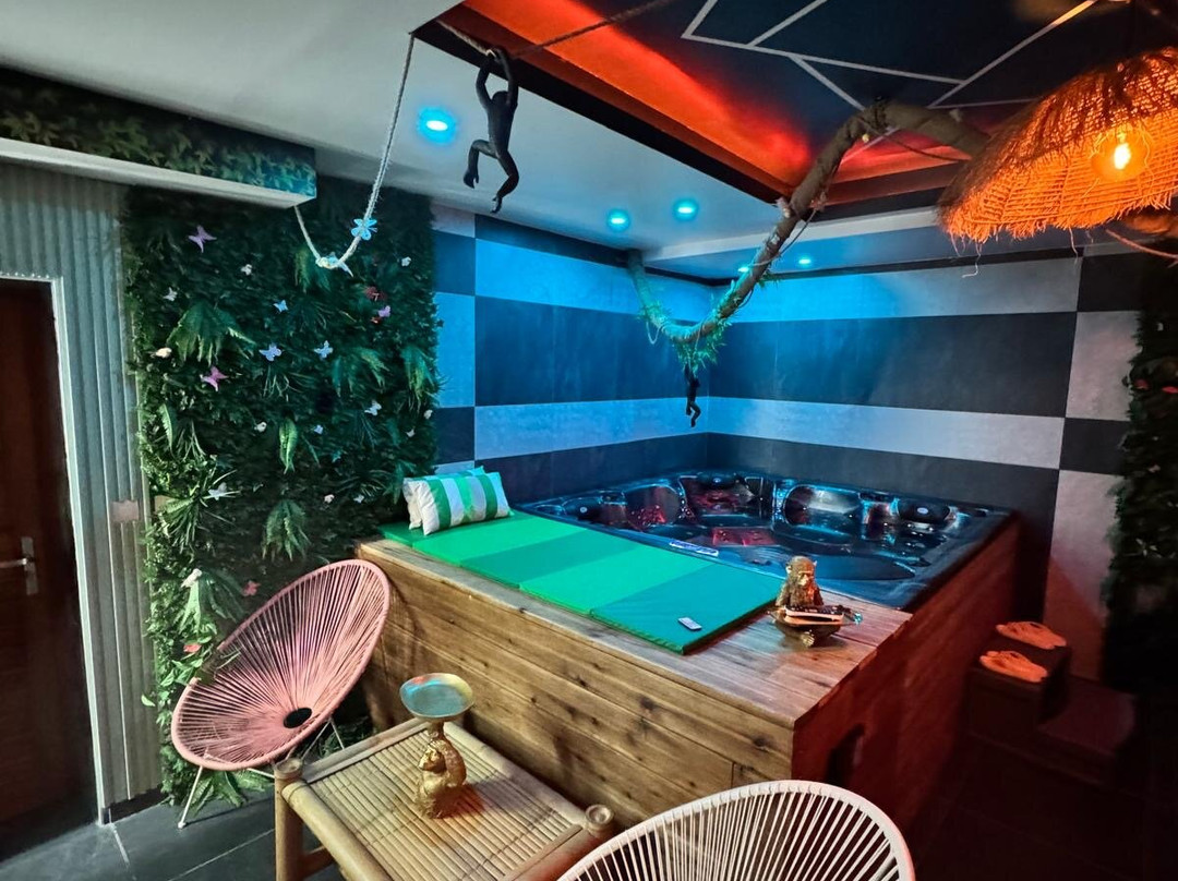 Golden Spa-Menen必去景点