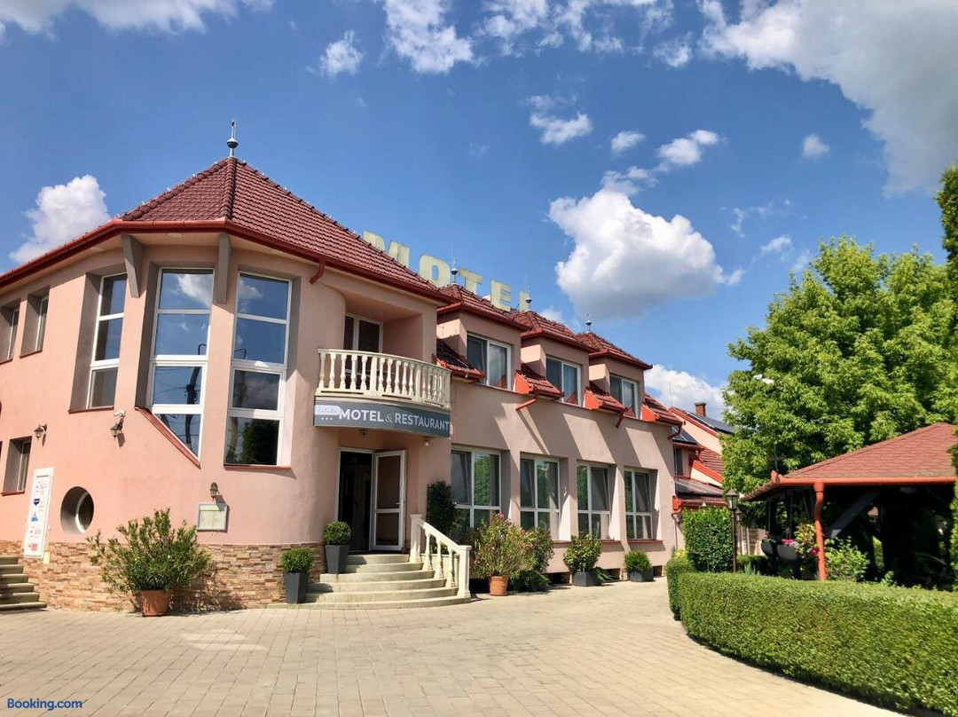 Katalin Motel & Etterem主图