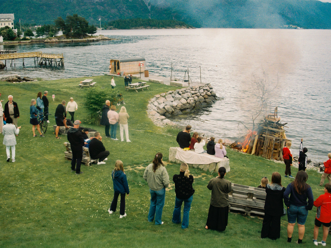 巴莱斯特兰酒店主图