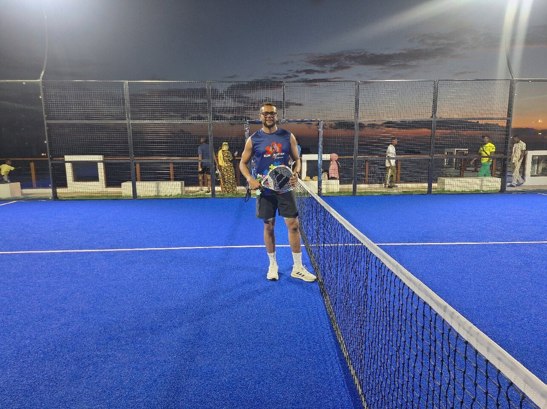 Karibu Padel-石头城必去景点