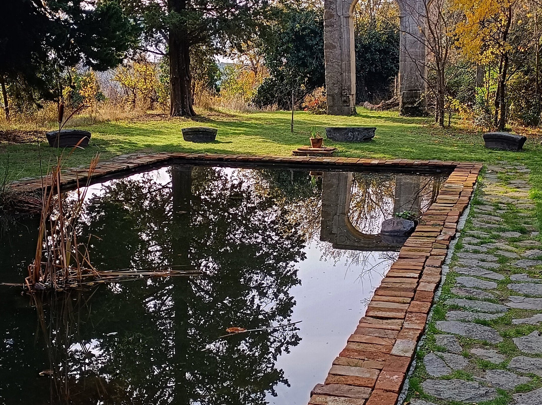 Monasterio de Guisando-El Tiemblo必去景点