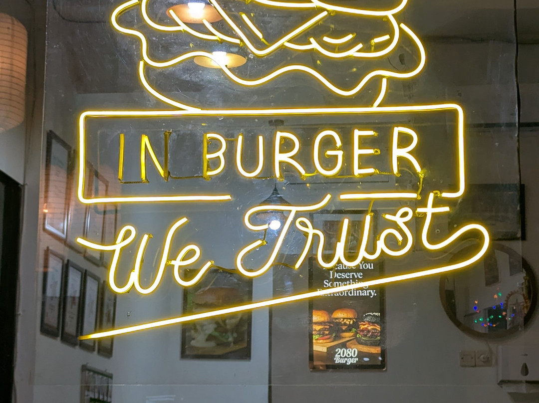 2080 Burger Canggu