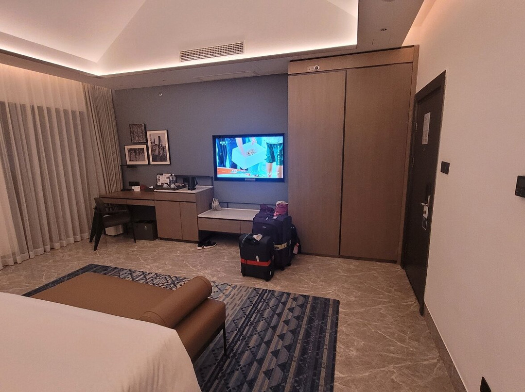 海南琼中福朋喜来登酒店主图