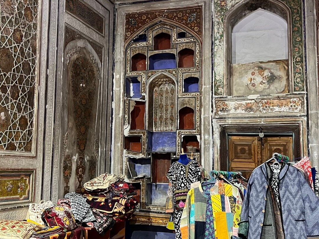 Old Jewish House And Gallery-布哈拉必去景点