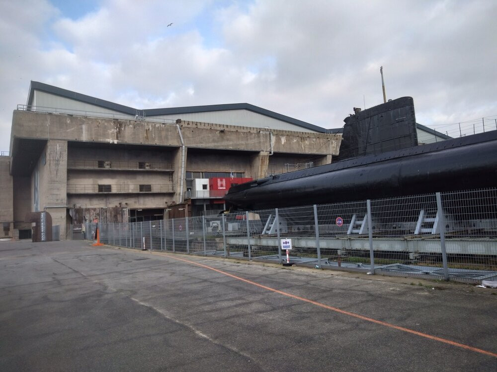 Sous-Marin Flore-洛里昂必去景点