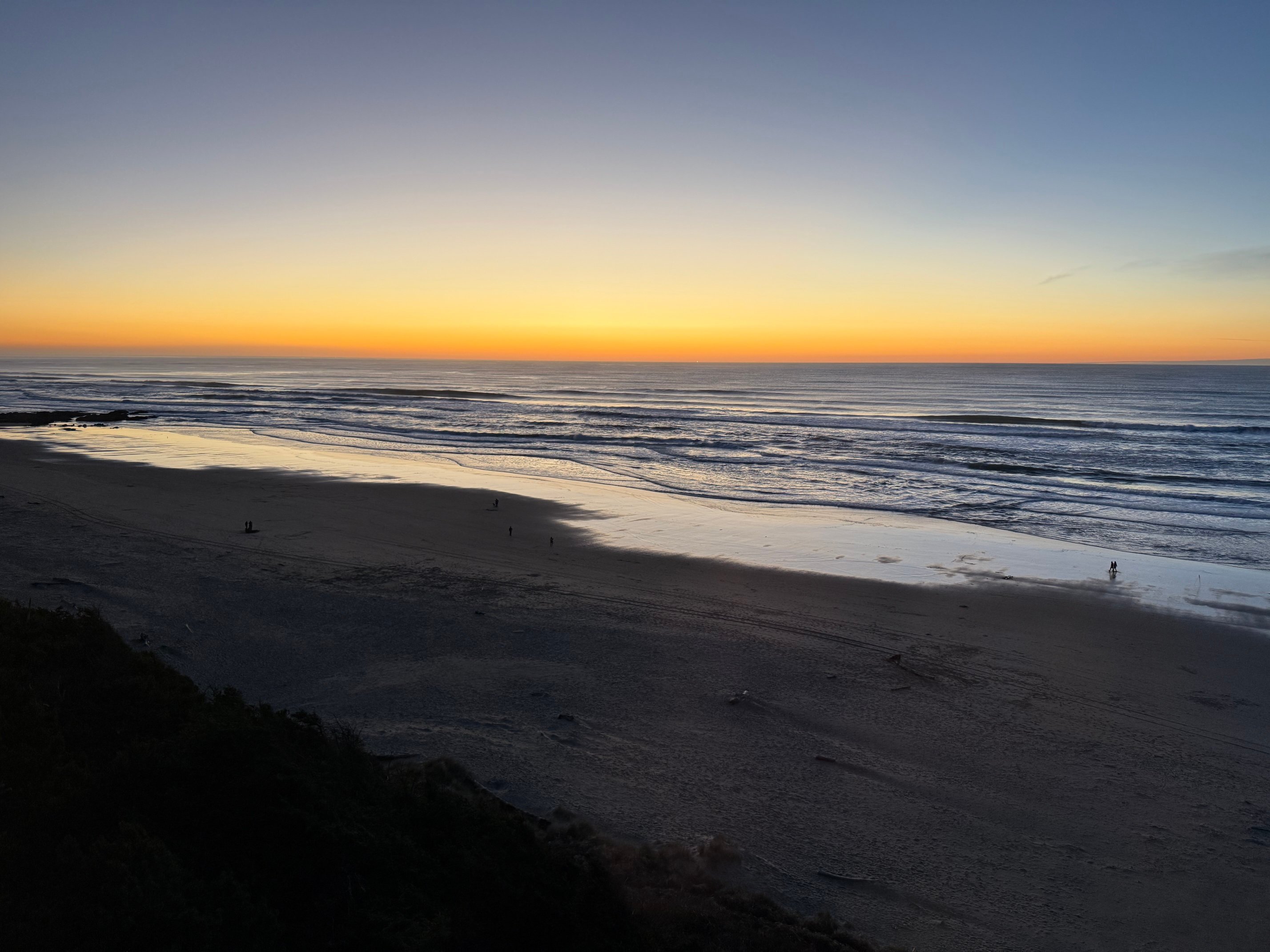 Surfland Hotel-官方