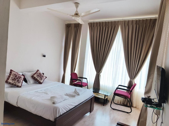 Thekkady Haritham Residency