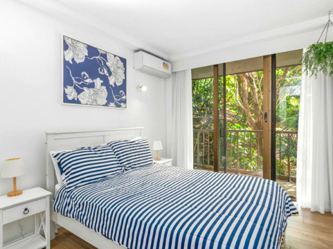 The Rocks Resort主图