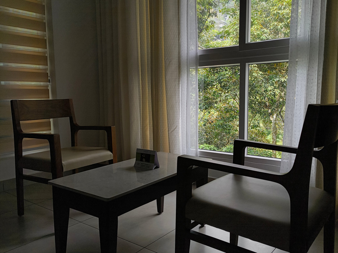 Eeleem Resorts & Spa