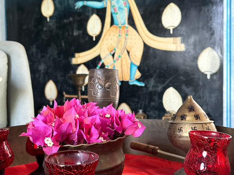 玛雅加尔酒店主图