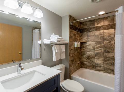 佩恩斯维尔套房酒店