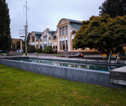 纳格兰酒店主图