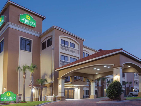 Mary Esther酒店住宿-La Quinta Inn & Suites by Wyndham Fort Walton Beach