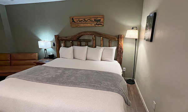 常青汽车旅馆主图