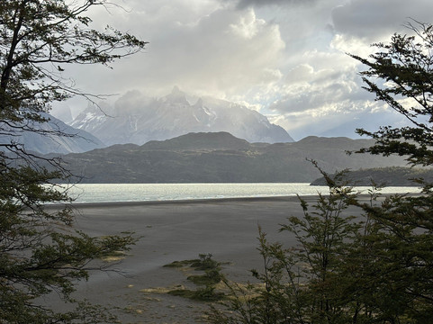 Navigation of Lago Grey-百内国家公园必去景点