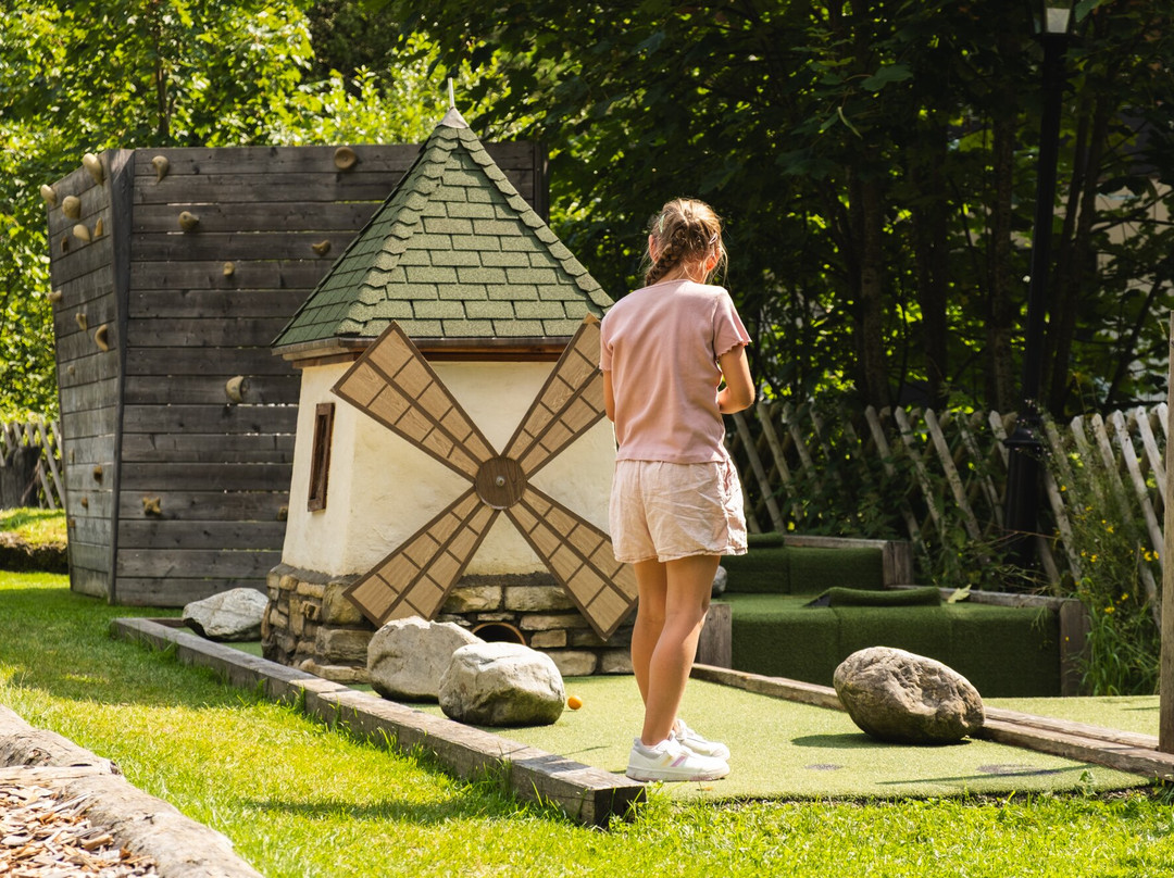 Alpen Minigolf-菲尔兹摩斯必去景点