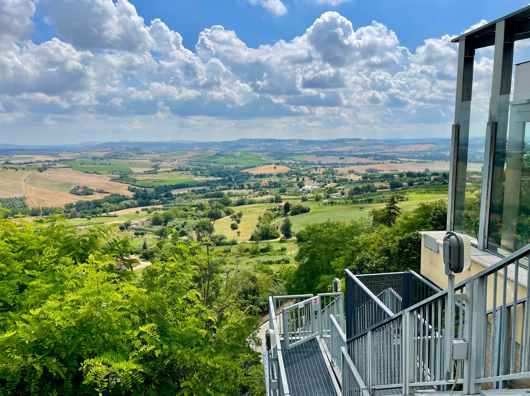 Ingresso acensore - Treia-Treia必去景点