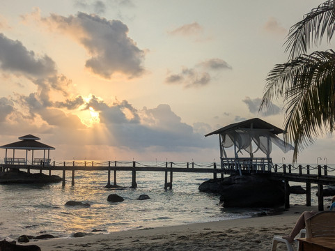 Ao Noi Beach-阁骨岛必去景点