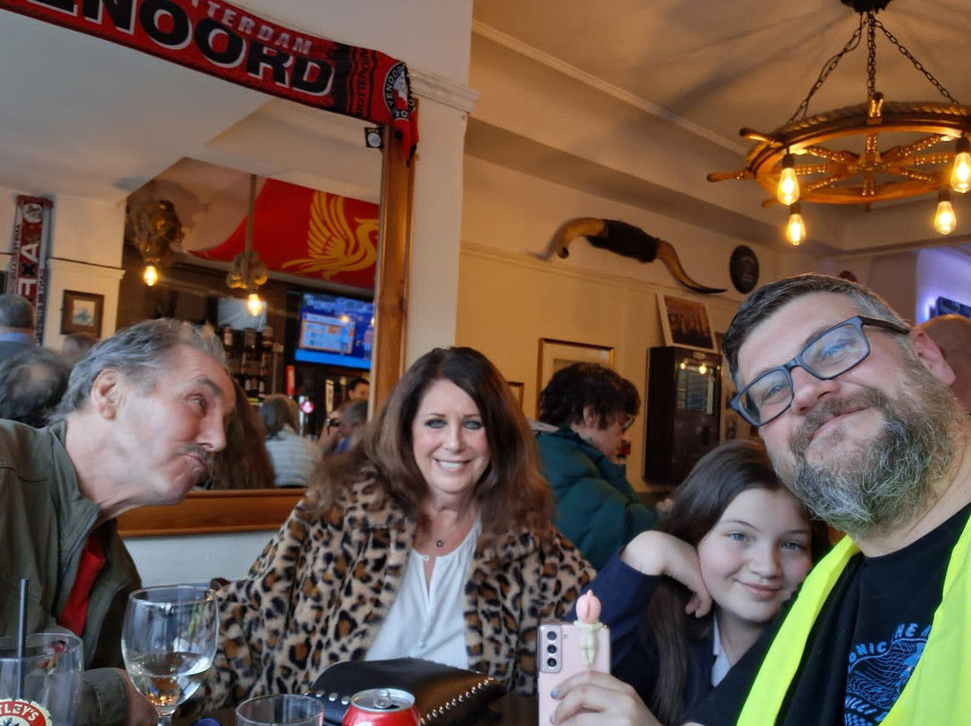 沃勒西新布赖顿旅客之家酒店主图