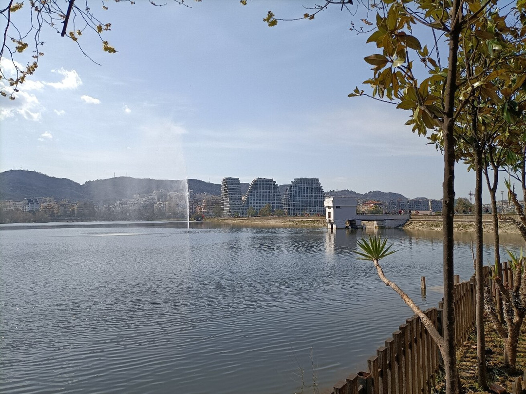 Grand Park (Parku i Madh)-地拉那必去景点