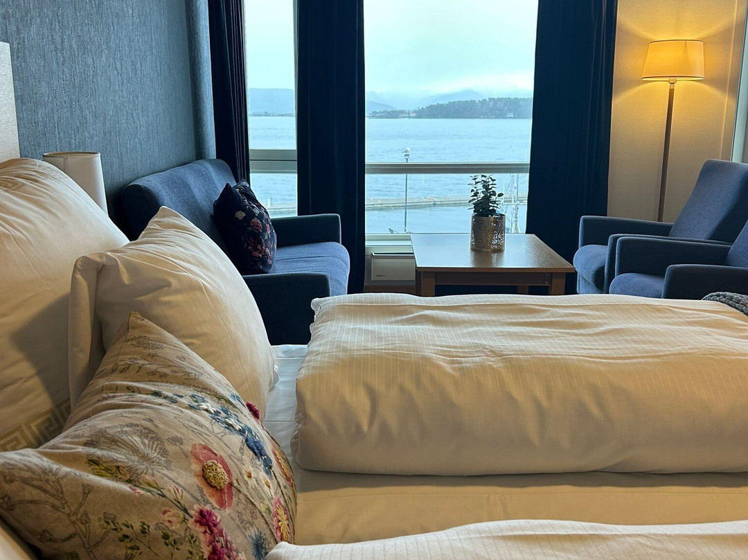 莫尔德峡湾酒店-经典挪威酒店主图