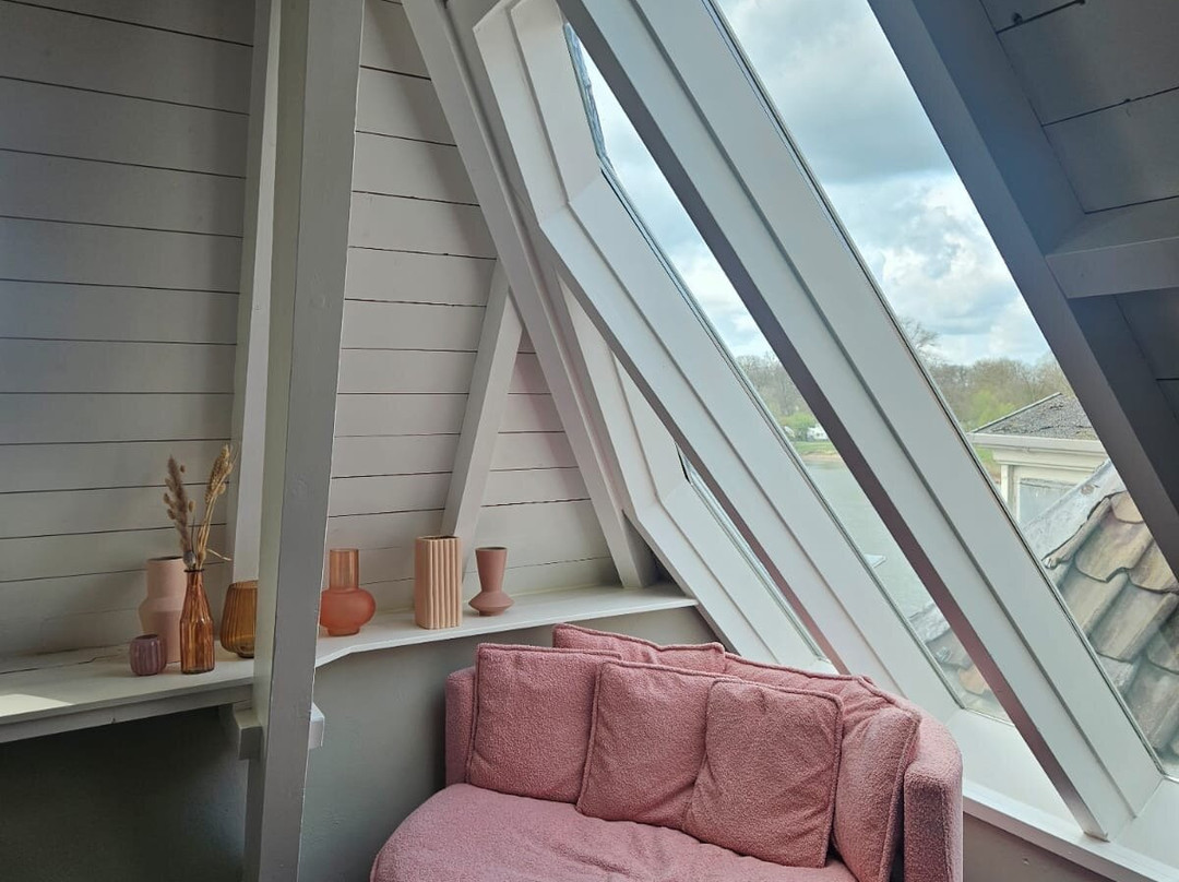 The River Suites主图