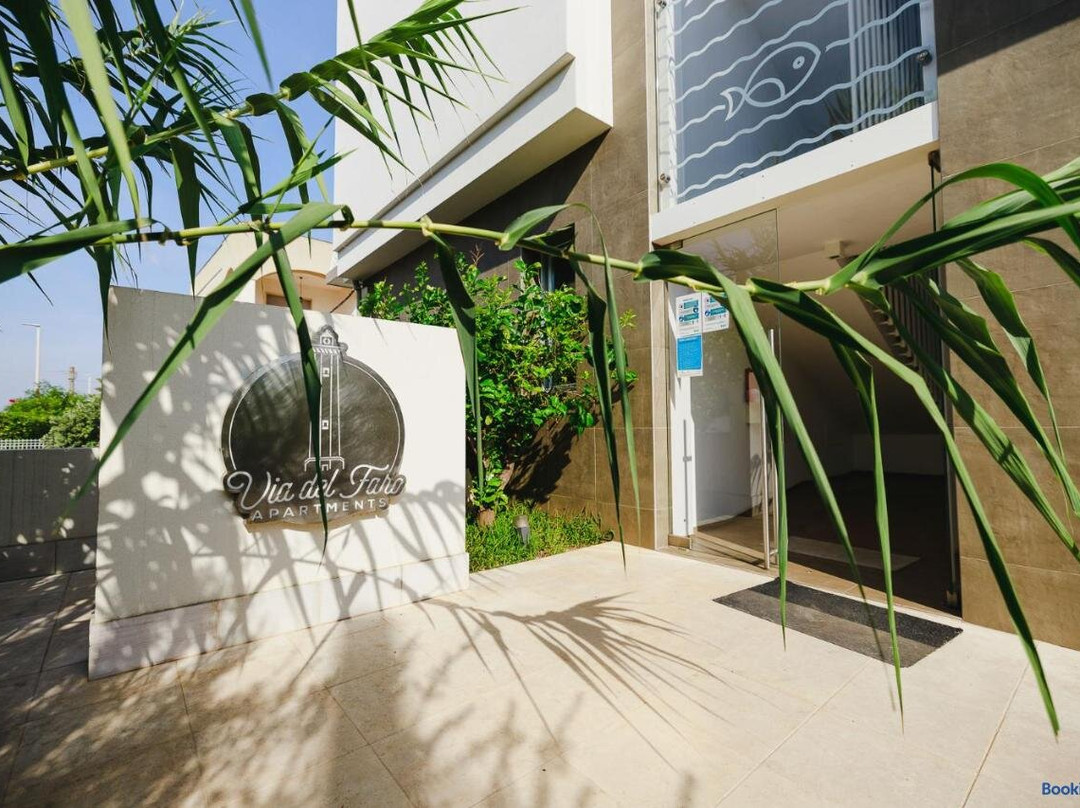 Via Del Faro Apartments