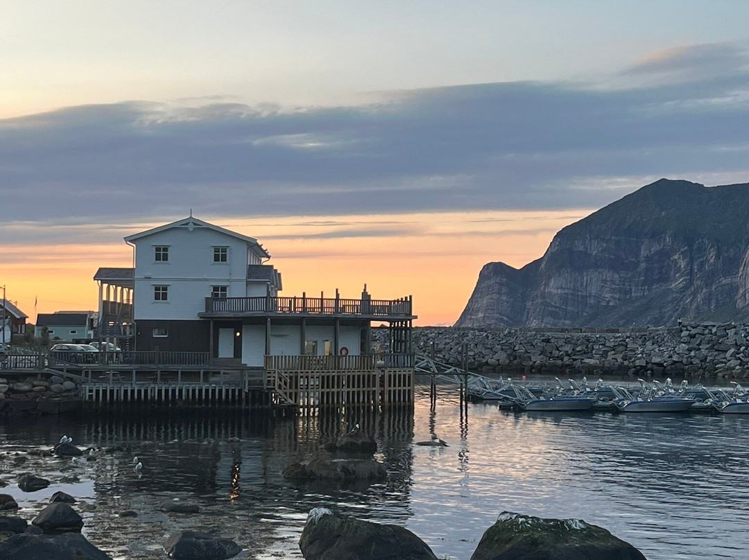布里格峡湾酒店主图